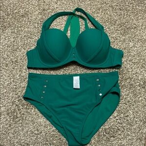 Emerald Green Women's Swimwear Set